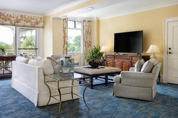 Inn and Club at Harbour Town image 15